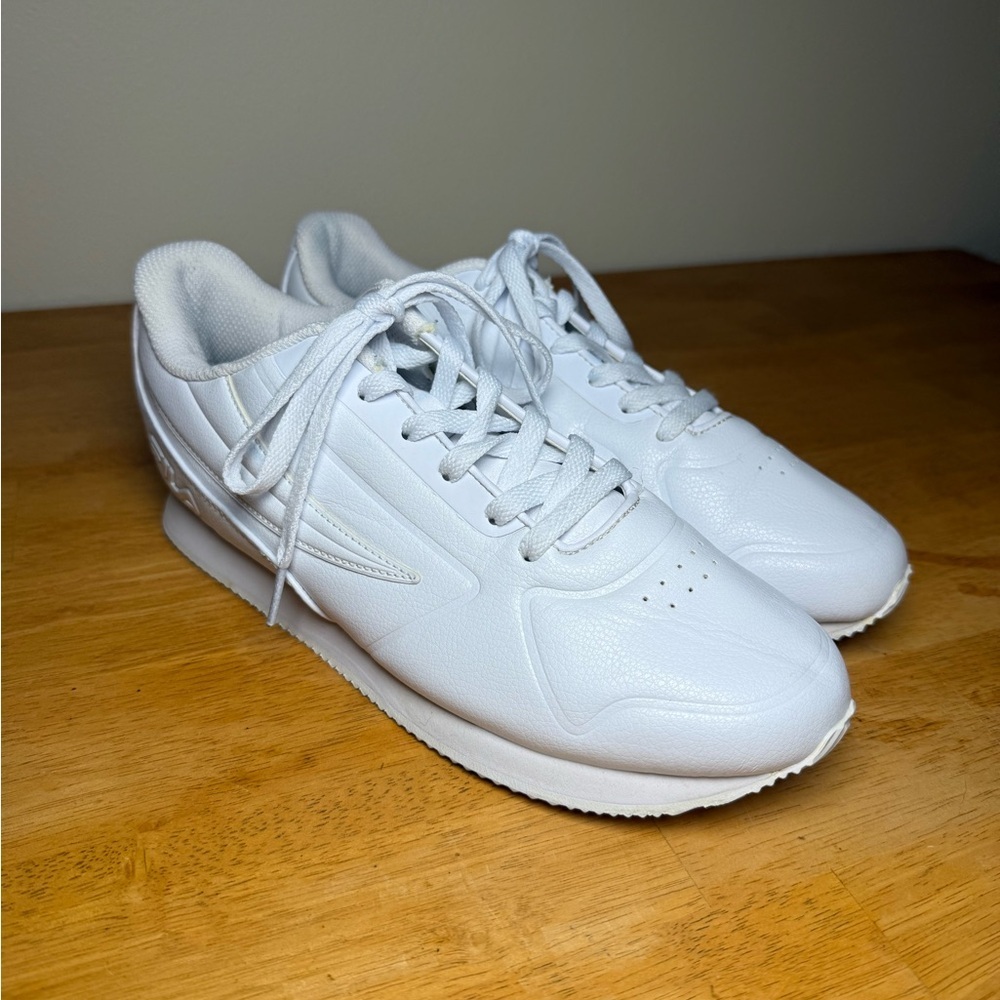 Fila All White Womens Sneaker Retro 8.5 Athletic Shoe